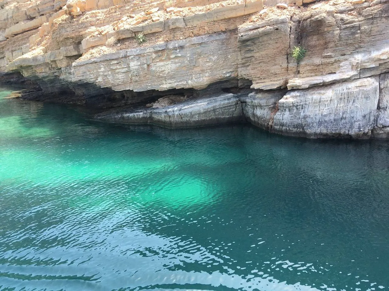 Overnight Dhow Camping & Full Day Dhow Cruise in Khasab